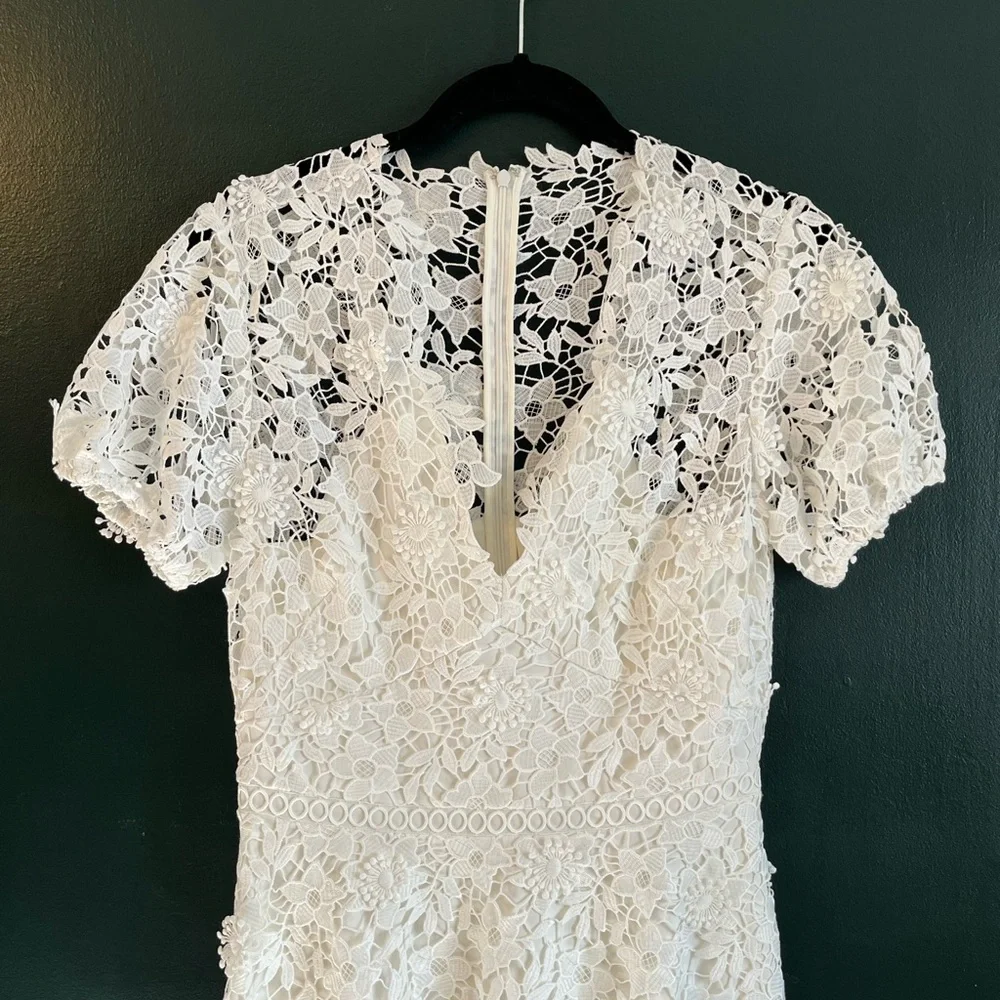 Shoshanna White Floral Lace Fit & Flare Dress Size 4 Romantic Wedding - Picture 3 of 12